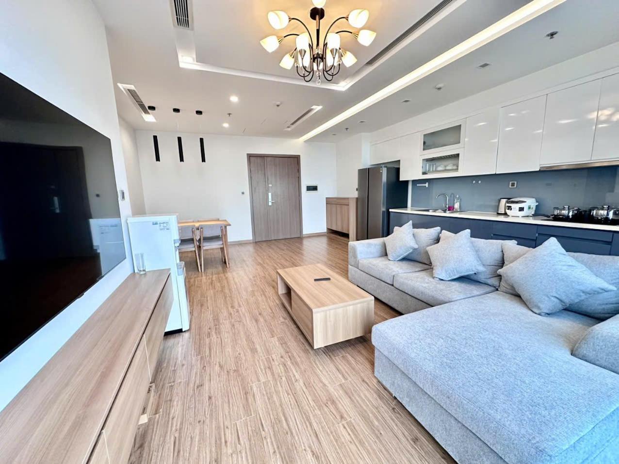Luxury Apartment In Vinhomes Metropolis Hanói Exterior foto