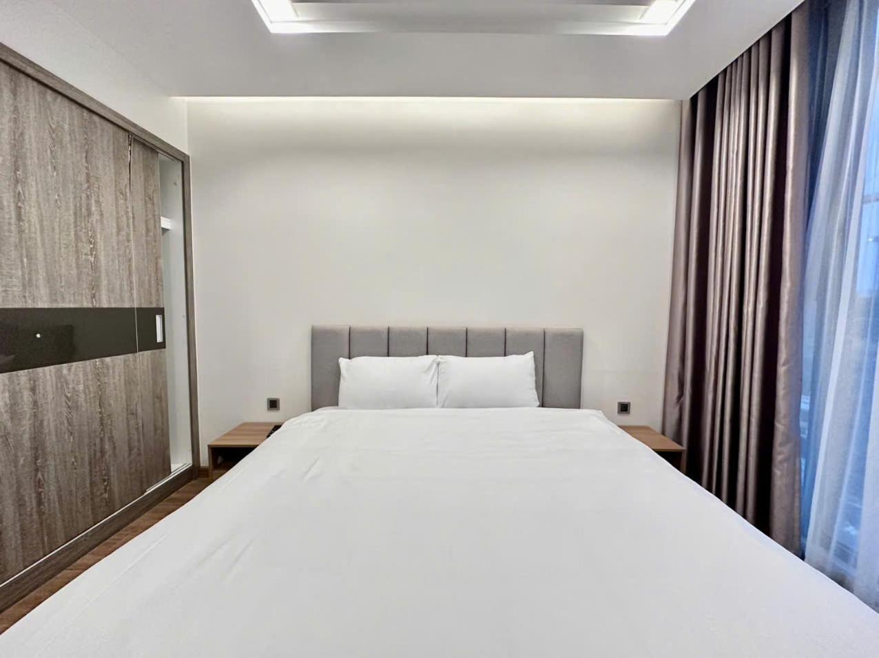 Luxury Apartment In Vinhomes Metropolis Hanói Exterior foto